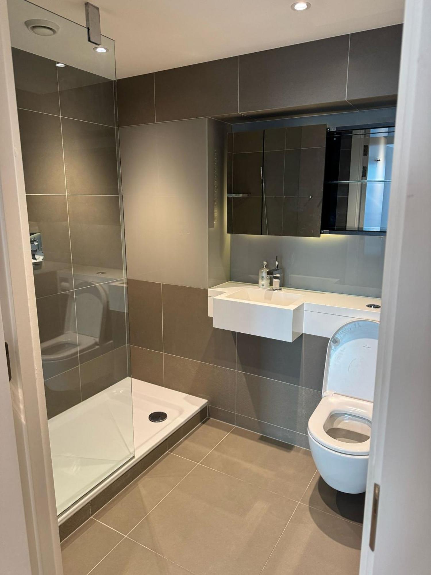 2 Bed Flat Big Ben View Londres Exterior foto