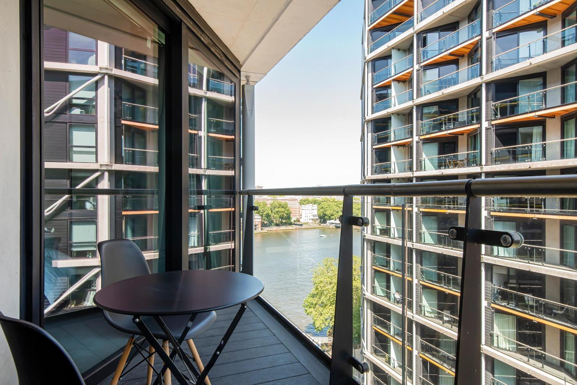 2 Bed Flat Big Ben View Londres Exterior foto